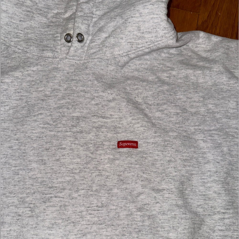 Supreme Small Boxed Logo hoodie